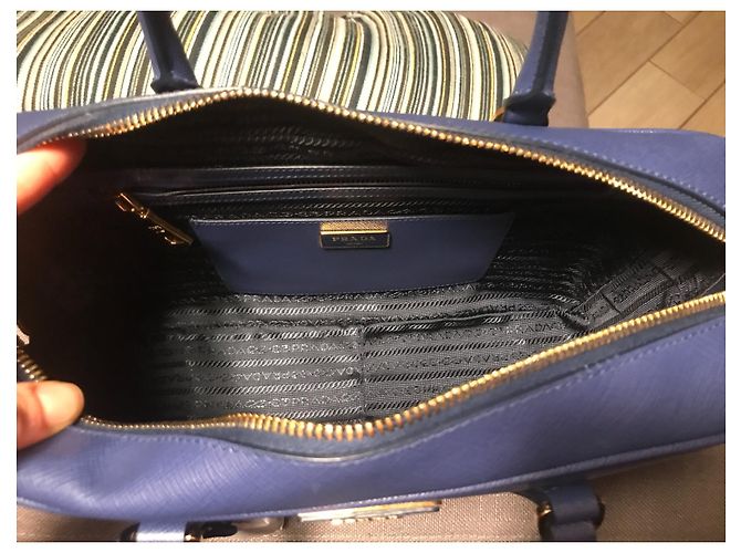 Bauletto Prada Saffiano Lux handbag - view 3