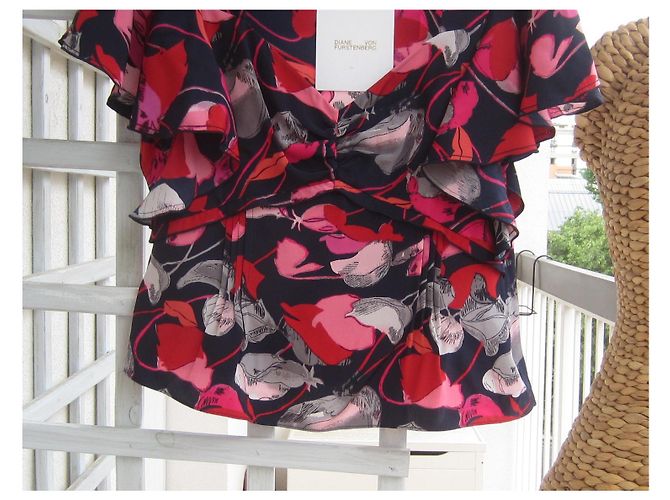 Top de seda Diane Von Furstenberg Rojo Floating Florals Night Roja - vista 5