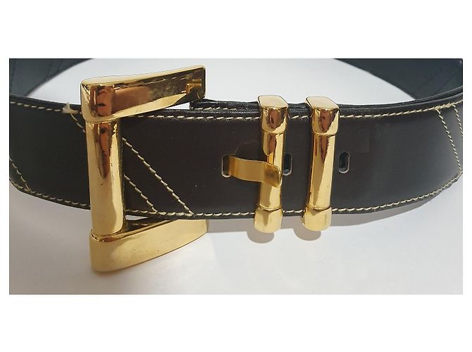 Cinto Escada de couro marrom com fivela dourada 85 cm Dourado - vista 4