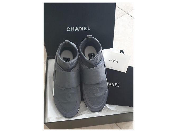 Chanel Scarpe da ginnastica Grigio antracite - vista 3