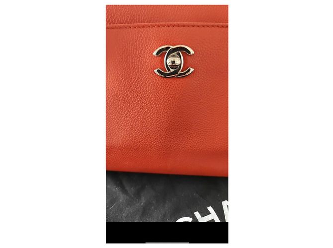 Executive Cabine esecutive Chanel Rosso - vista 3