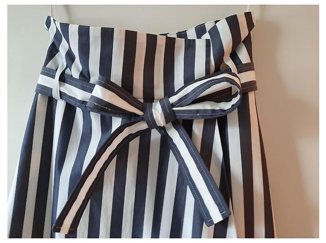 Falda larga Weekend Max Mara de algodón a rayas azul marino - vista 5