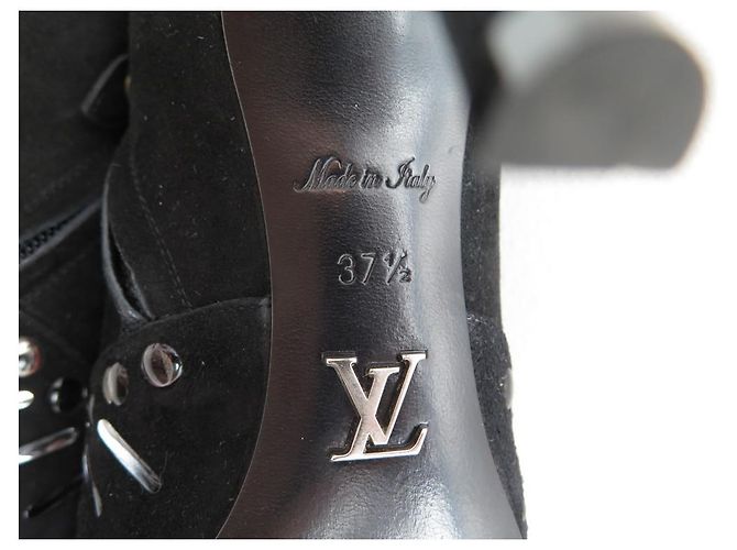 SCARPE BASSE LOUIS VUITTON SPIKES 37.5 Stivaletti in camoscio nero - vista 4
