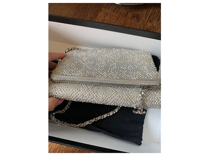 Timeless Chanel Mini-Umhängetasche Beige - Ansicht 8