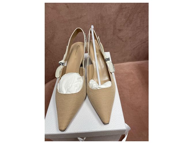 Sandálias Slingback Christian Dior Bege Tamanho 38 - vista 11