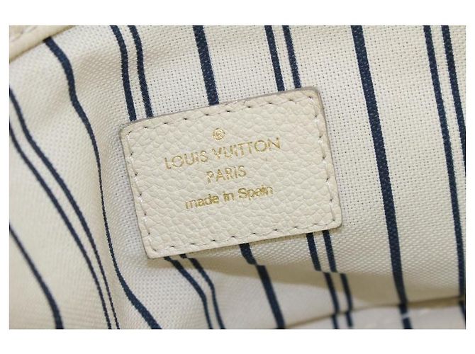 Louis Vuitton Elfenbein Neige Monogram Empreinte Leather Artsy MM Hobo Bag - Ansicht 11