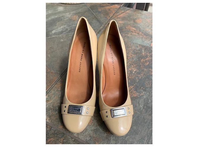 Marc by Marc Jacobs Pumps Lackleder Beige 38 - Ansicht 2