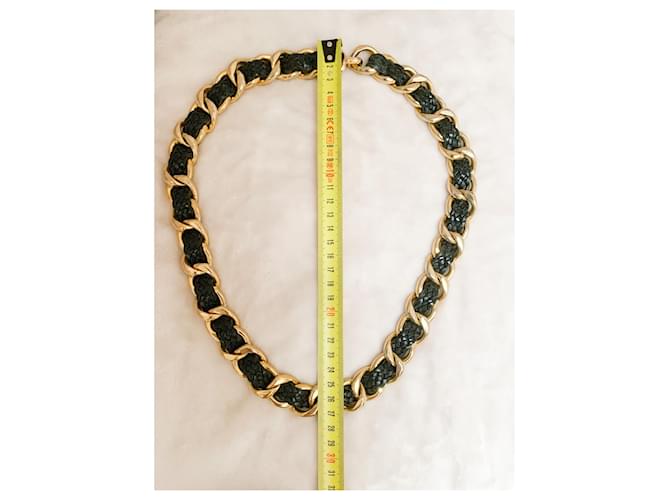Chanel Collar icónico 90' Gold hardware - vista 4