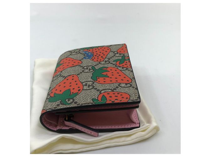Cartera Gucci Fresas - vista 9