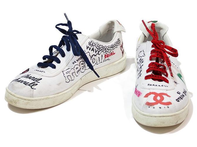 SNEAKERS CHANEL PHARRELL Bianco - vista 4