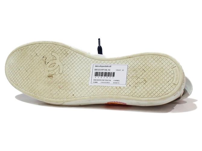 SNEAKERS CHANEL PHARRELL Bianco - vista 5