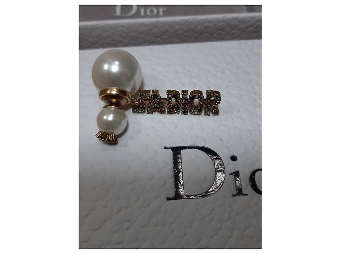 J'adior earrings - view 3