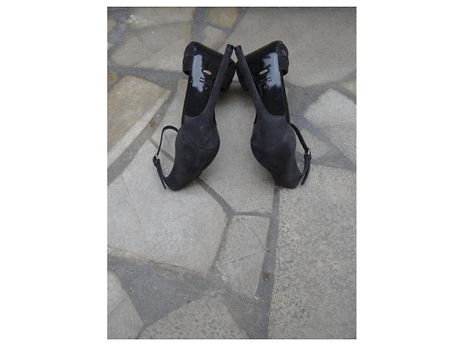 Sergio Rossi Pumps aus Leder Grau Größe 40 - Ansicht 7