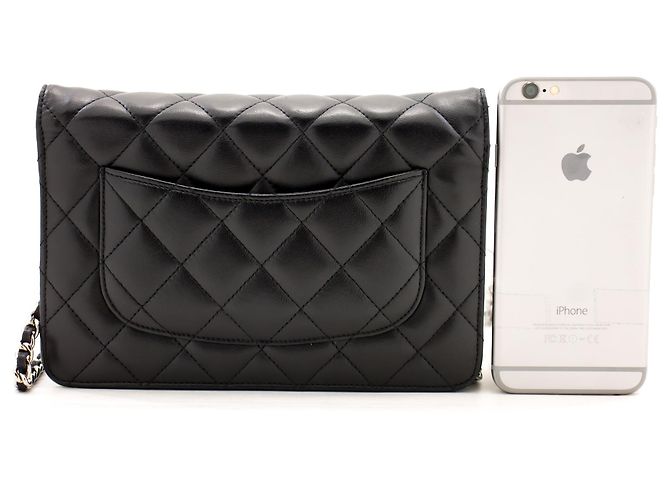 Wallet On Chain Portafoglio classico nero CHANEL con tracolla a catena WOC a tracolla - vista 3