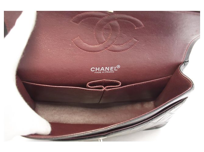 Chanel 2.55 Borsa a tracolla con catena media argento foderata con patta nera Nero - vista 10