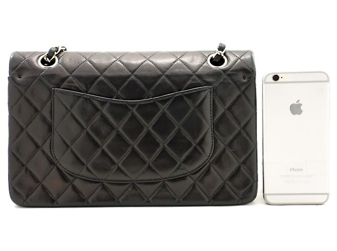 Chanel 2.55 Borsa a tracolla con catena media argento foderata con patta nera Nero - vista 3