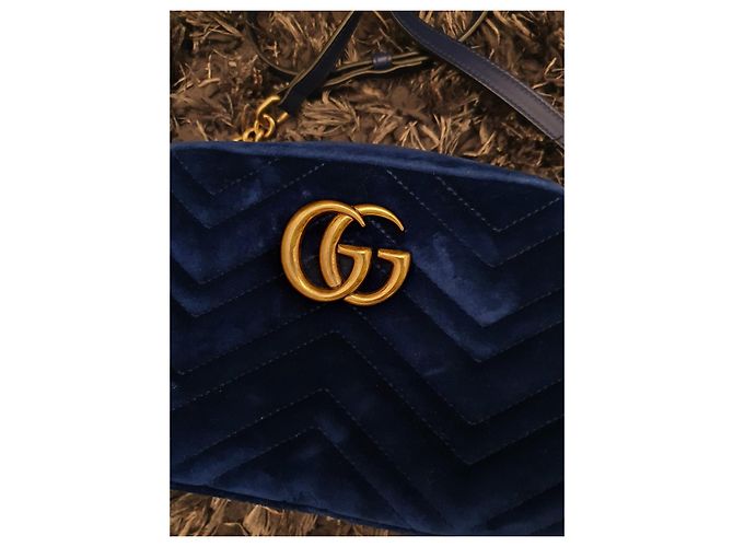 Borsa a spalla Gucci GG Marmont in velluto blu scuro - vista 4