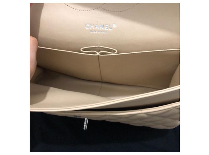 Timeless Borsa a mano Chanel Jumbo in pelle d'agnello argento - vista 10