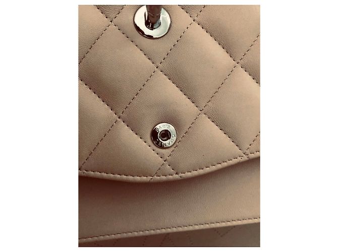 Timeless Borsa a mano Chanel Jumbo in pelle d'agnello argento - vista 24