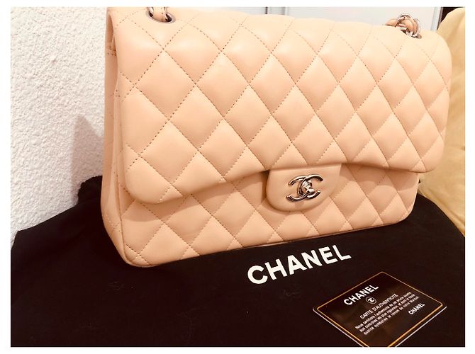 Timeless Borsa a mano Chanel Jumbo in pelle d'agnello argento - vista 30