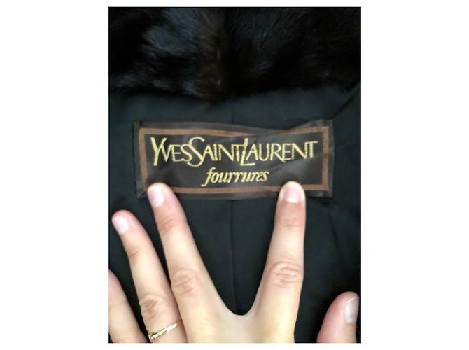 Abrigo de visón Yves Saint Laurent Negro Avellana - vista 3