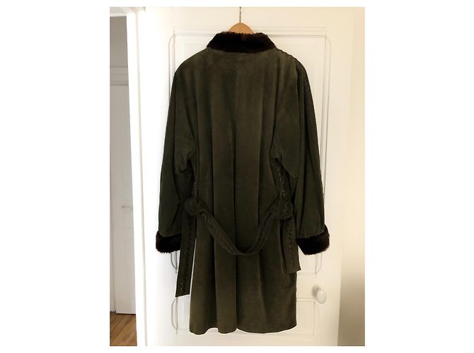 Abrigo de piel Yves Saint Laurent Verde oscuro - vista 3