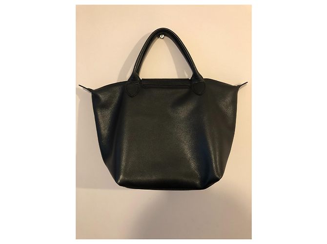 Longchamp schwarze Handtasche aus genarbtem Leder - Ansicht 2