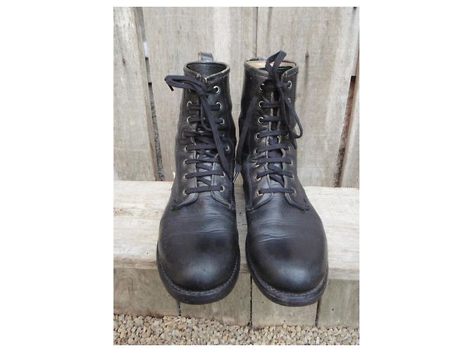 Botas Frye modelo Veronica Combat p 40,5 Negro - vista 3