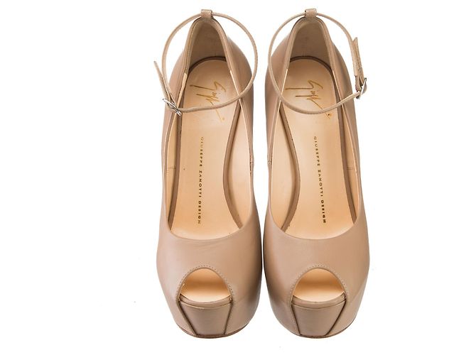 Giuseppe Zanotti Plataforma forrada sem bomba de calcanhar - vista 3