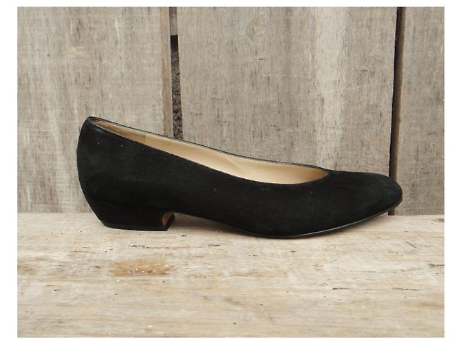 Décolleté vintage Salvatore Ferragamo p 35,5 Nero - vista 2