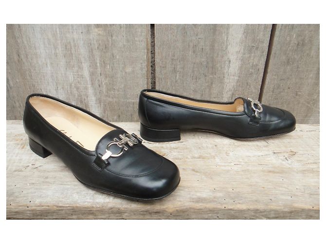 Salvatore Ferragamo p mocassini 35 Nero - vista 4