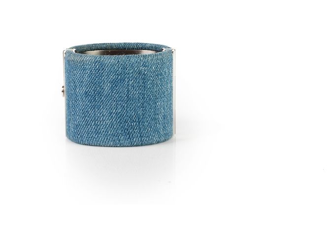 Bracciale Chanel in denim blu CC Cuff - vista 2