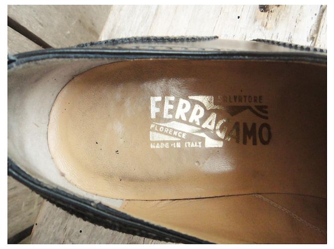 richelieu Salvatore Ferragamo p 42,5 Nero - vista 2