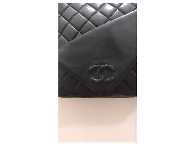 Chanel Camera Bag aus schwarzem Leder - Ansicht 7