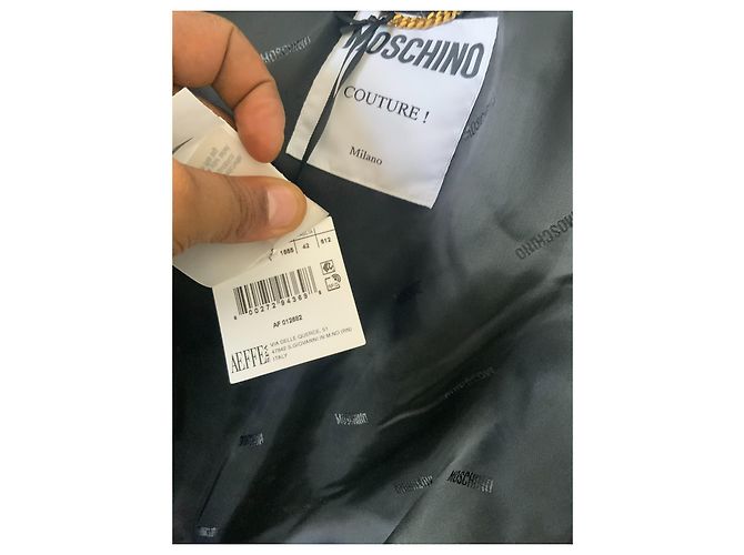 Moschino Felljacke Schwarz mit Lederdetails und Kette - Ansicht 7