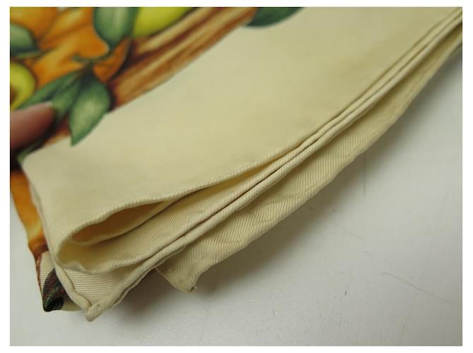 Hermès SCIARPA VINTAGE HERMES LIMONI E ARANCE DAWLAT SQUARE 90 Sciarpa seta Beige - vista 12