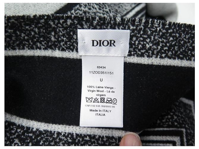 NEW CHRISTIAN DIOR ZODIAC THROW 11ZOD351Eu151 EM LÃ CINZA + CAIXA DE LÃ - vista 3