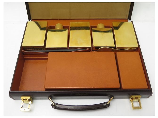 Hermès VINTAGE HERMES JET CASE IN PELLE MARRONE BOX KIT WC SET WC - vista 12