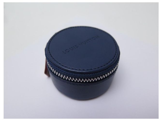NEW LOUIS VUITTON EARPHONES HORIZON QAB020 WHITE + NEW BOX Black - view 11