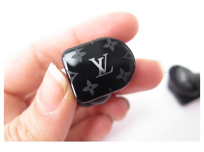 NEW LOUIS VUITTON EARPHONES HORIZON QAB020 WHITE + NEW BOX Black - view 4