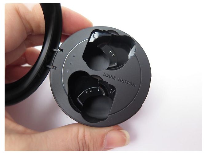 NEW LOUIS VUITTON EARPHONES HORIZON QAB020 WHITE + NEW BOX Black - view 8