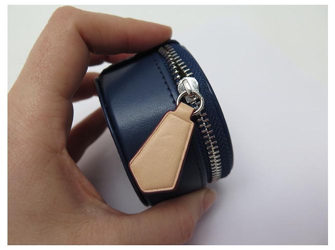 NEUF ECOUTEURS LOUIS VUITTON EARPHONES HORIZON QAB020 BLANC + BOITE NEW - vue 13