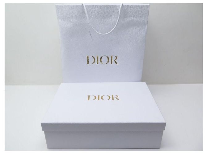 NEW DIOR BLANKET WITH FRINGES CANNAGE CASHMERE TAUPE + BOX COVER - view 3