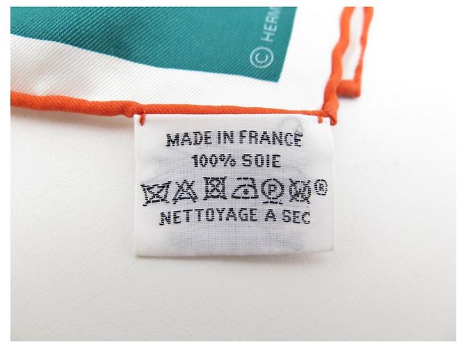 Hermès LENÇO QUADRADO HERMES DE DOIS TONS 70 CM EM LENÇO DE SEDA AZUL E VERDE DE SEDA - vista 9