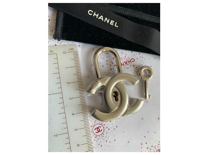 Chanel Taschenanhänger Silber - Ansicht 3