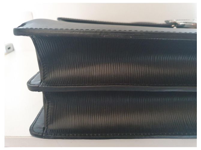 Borsa Louis Vuitton Robusto Nero - vista 11