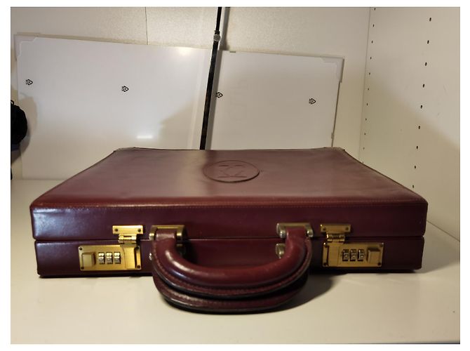 Valigetta Cartier in pelle rosso scuro Bordò - vista 3