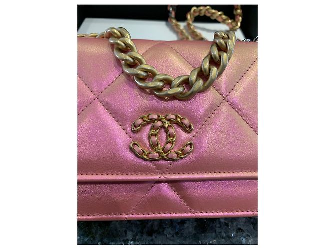 Chanel 19 Chanel Portafoglio a catena Rosa - vista 4