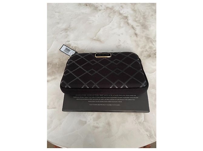Marc by Marc Jacobs iPad mini case black polyurethane - view 5