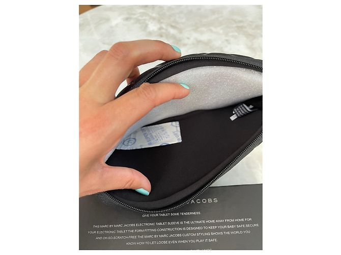 Marc by Marc Jacobs iPad mini case black polyurethane - view 7
